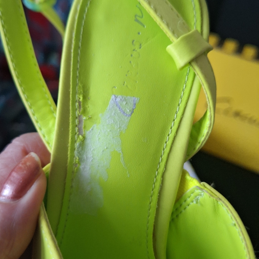 Pumps - Picture 6 of 7